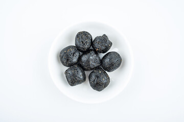 Nutritional snack black sesame pill