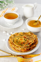 pancakes with honey