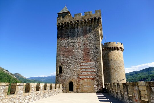 Tour et donjon du ch&acirc;teau de Foix
