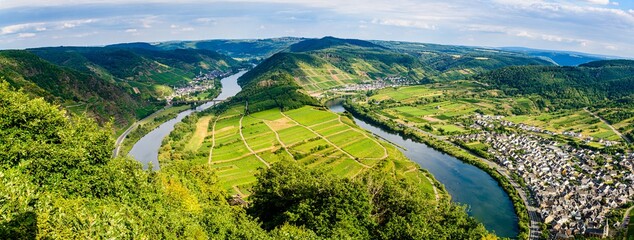 Loop of Bremm from Calmont on the romantic Moselle, Mosel river. Panorama view. Rhineland-Palatinate, Germany.