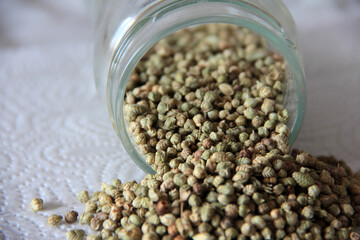 fresh and organic mustard seed seasoning