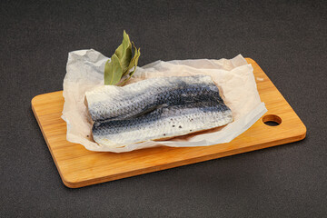 Herring fillet with skin and spices