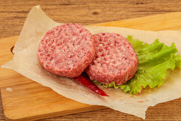 Raw beef cutlet for burger