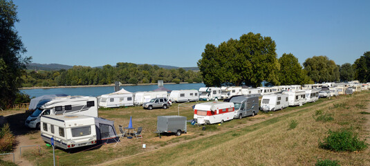 campingplatz in heidenfahrt am rhein