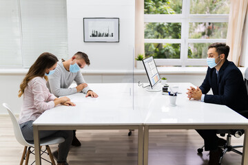 Young Family Couple Meeting Consultant Or Lawyer