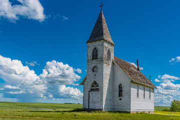 Fototapeta na wymiar Hope Lutheran Church in the ghost town of Kayville, SK, Canada