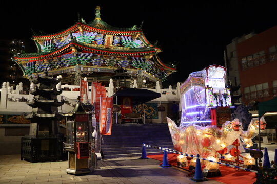 横濱媽祖廟(よこはままそびょう)の夜景・横浜中華街