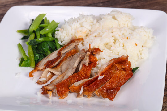 Rice with roasted duck breast