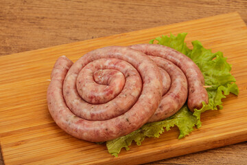 Raw sausage ring for grill