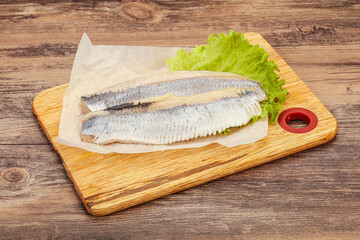 Herring fillet with salad leaves