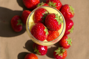 Vitamins in berry form tasty and pretty served on a delicious vanilla cream 