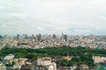 Fototapeta na wymiar Bangkok city skyline in Thailand