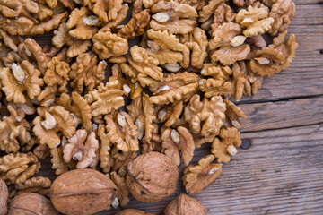 whole walnuts and walnut kernels
