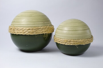 Ceramic balls with coiled rope