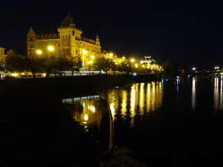 Prag bei Nacht