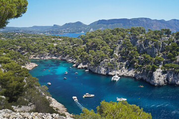 Obraz premium Water recreation in the Calanques National Park, France