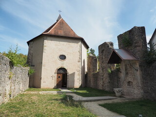 Fototapeta premium Klosterruine Gräfinthal im Mandelbachtal