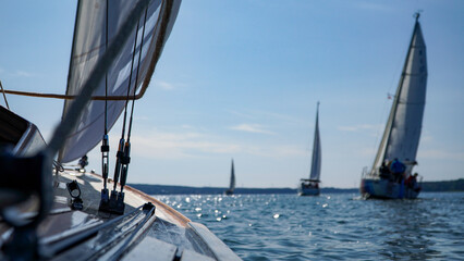 Obraz premium Segelyachten auf einem See