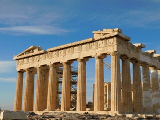 Obraz premium View of the Parthenon, the ancient temple of goddess Athena, in Athens, Greece