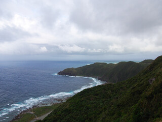 Fototapeta na wymiar 沖縄　久米島　比屋定バンタの断崖絶景風景