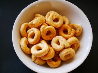 Bowl of taralli