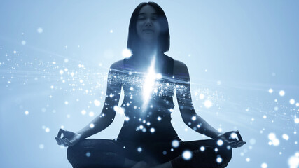 マインドフルネス　精神統一　瞑想をする女性