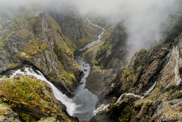 Naklejka na ściany i meble Jeden z najpopularniejszych norweskich wodospadów zwany Vøringfossen (Voringfossen)