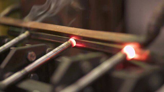 heating of metal products with high frequency current