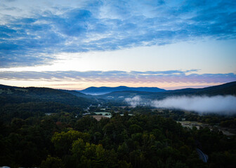 Fototapeta premium foggy sunrise over the mountains Quarry Hill, Pownal VT 9.20.20