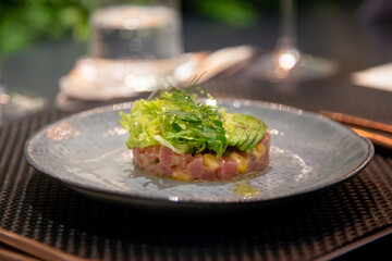 Tuna tartare dressing with olive oil and vegetable