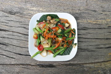  stir fried vegetable with pork