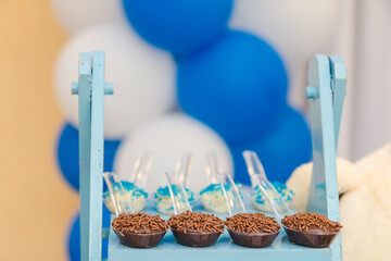 
children's birthday sweets