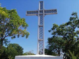 cross