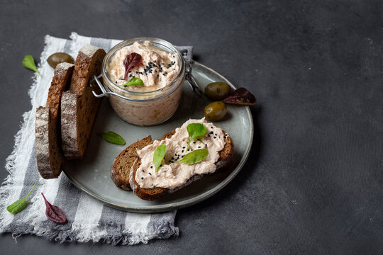 tuna rillettes with cream cheese and anchovies