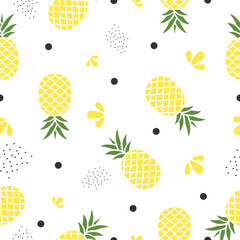 Seamless pineapple pattern vector illustration on white.