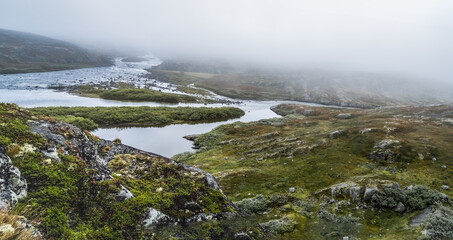 Rzeka Bjoreio lub Bjoreia w Parku Narodowym Hardangervidda  