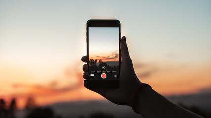 hand holding mobile phone