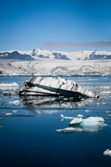Fototapeta na wymiar Eisberge in Island
