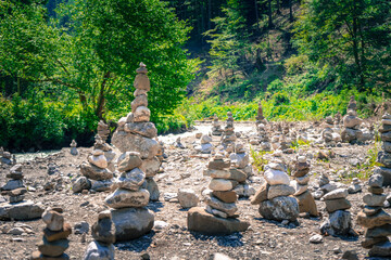 Wanderung durch die Partnachklamm und Partnach Alm bei Garmisch Partenkirchen in Oberbayern Deutschland