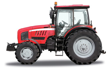 Roter Traktor von einer Seite, isoliert auf weißem Hintergrund.