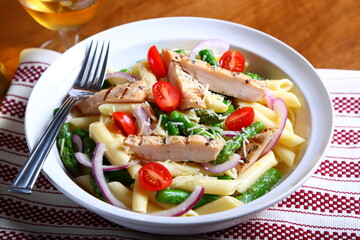 Grilled chicken with penne pasta