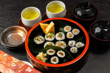 巻き寿司 Rolled sushi 