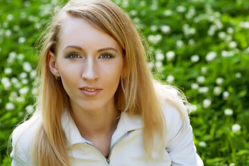 Fototapeta premium young woman relaxing at park
