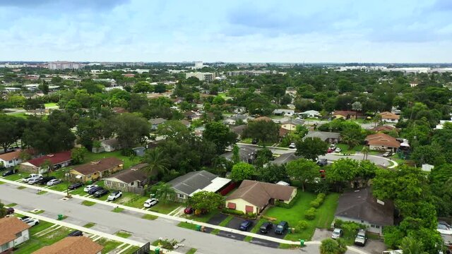 Aerial video residential real estate Davie FL USA 4k