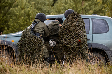 Special forces team. Russian police (Spetsnaz). Preparation of raids and tactical use of handcuffs against terrorists