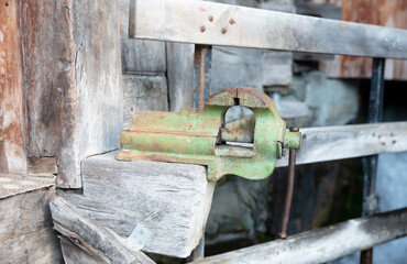 Old fashion workbench clamp tool