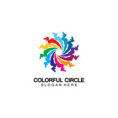 Obraz premium Abstract Colorful circle Logo design vector template. Modern template design. Vector icon illustration,Modern Colorful Circle Bussines and Media Logo