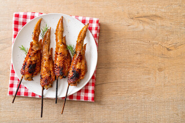 grilled chicken wings skewer