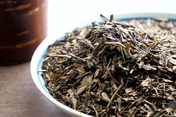 秋冬に人気の身体を温めてくれる焙じ茶