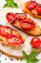 Bruschetta with sun dried tomatoes
